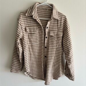 Brown & White Patterned Shacket - Size: Medium